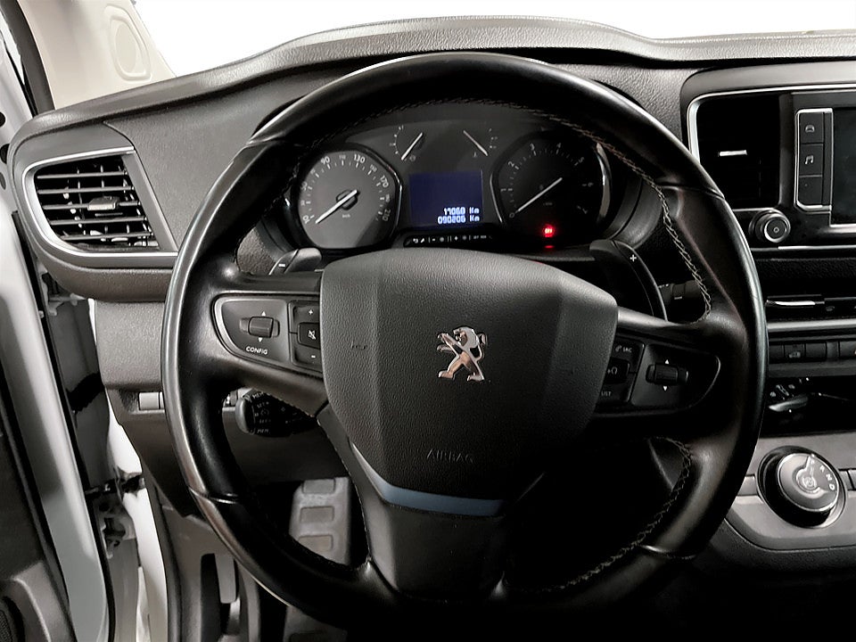 Bild på Peugeot Expert PRO+ 2.0 BHDi 180hk Aut L3 KAMPANJRÄNTA 3,99%
