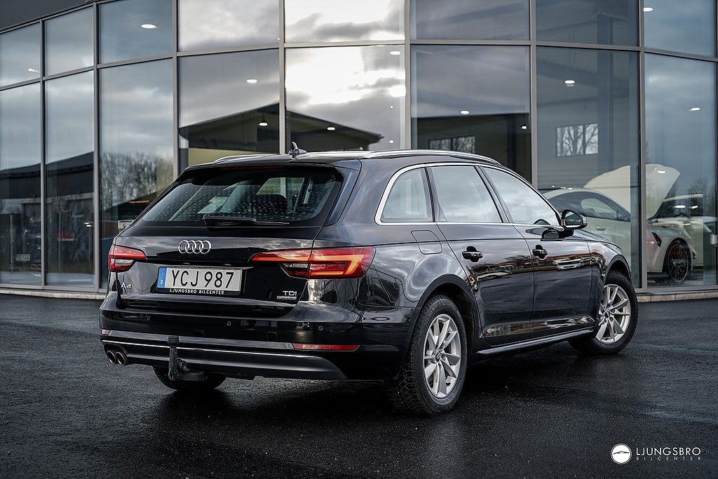 Audi A4 2016 - miniatyr 2