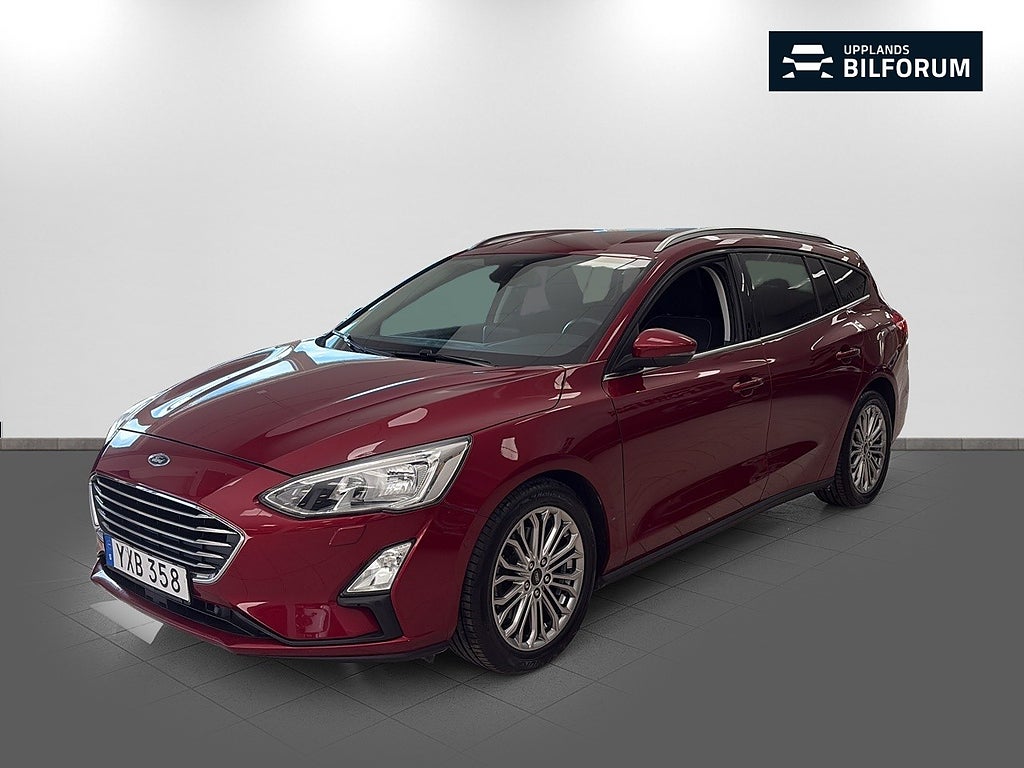 Ford Focus Kombi 1.0 EcoBoost SelectShift Titanium 