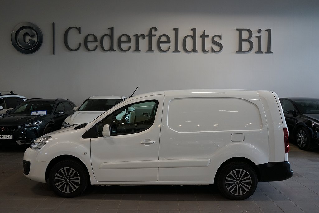 Peugeot Partner Electric Van22.5 kWh Värmare P-Sensorer 