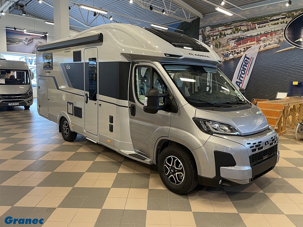 Adria Matrix 670 SL 60Y - Fiat 140HP HD 35L