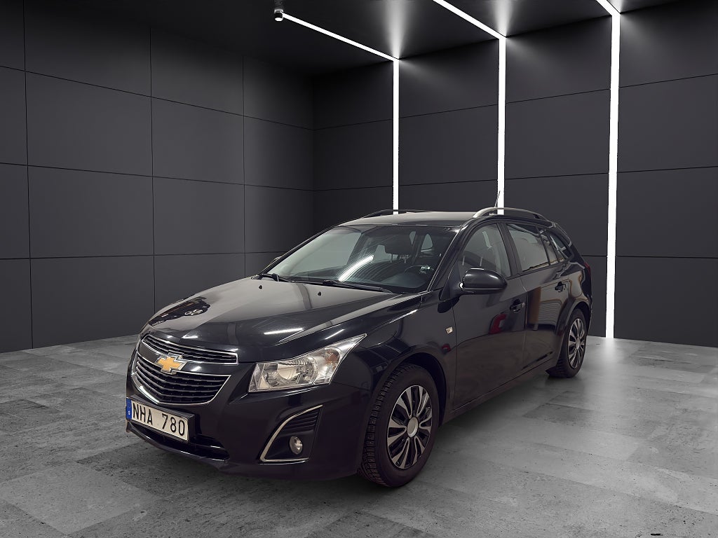 Chevrolet Cruze Kombi 1.6 |6 MÅNADER GARANTI|NY SERVAD|BESIKTIGAD|