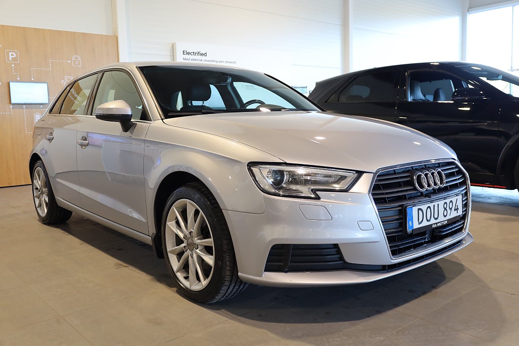 Audi A3 116hk Sportback 1.0 TFSI Comfort Drag PDC Blåtand
