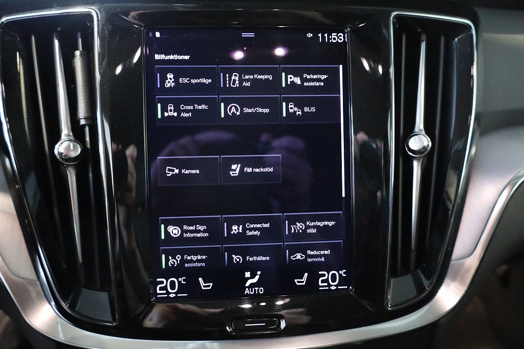 Volvo V60 D4 AWD Aut Momentum H/K Navi Kamera Leasbar 2021