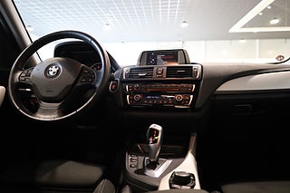 Halvkombi BMW 118I 17 av 25