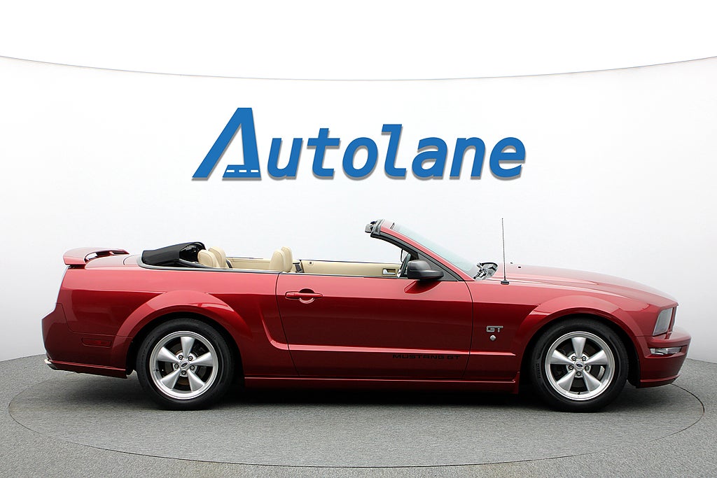 Ford Mustang GT Cabriolet 4.6 V8 Automat, Skinn 304hk