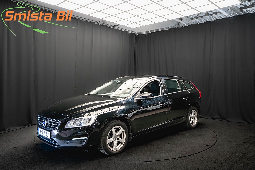 Volvo V60 T3 Business B-VÄRMARE RATTVÄRME 2-ÄGARE 152hk