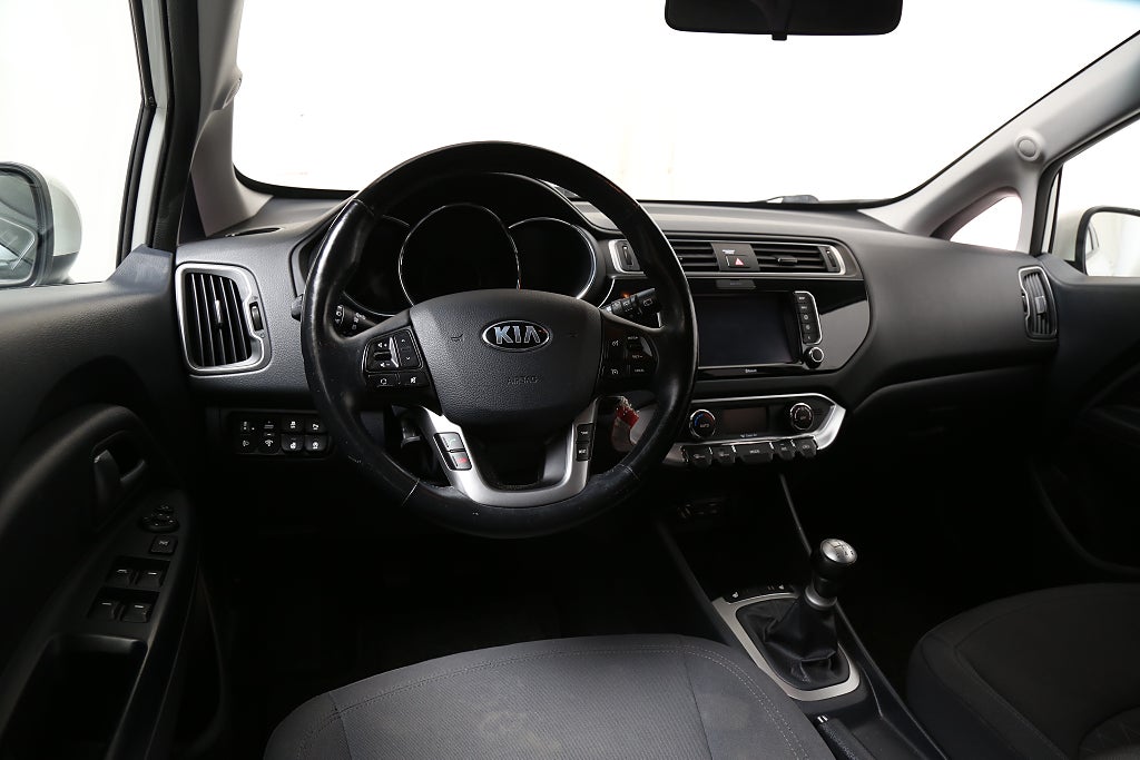 Kia Rio 1,2 84hk Special Edition 5dr Navi + Backkamera 2016