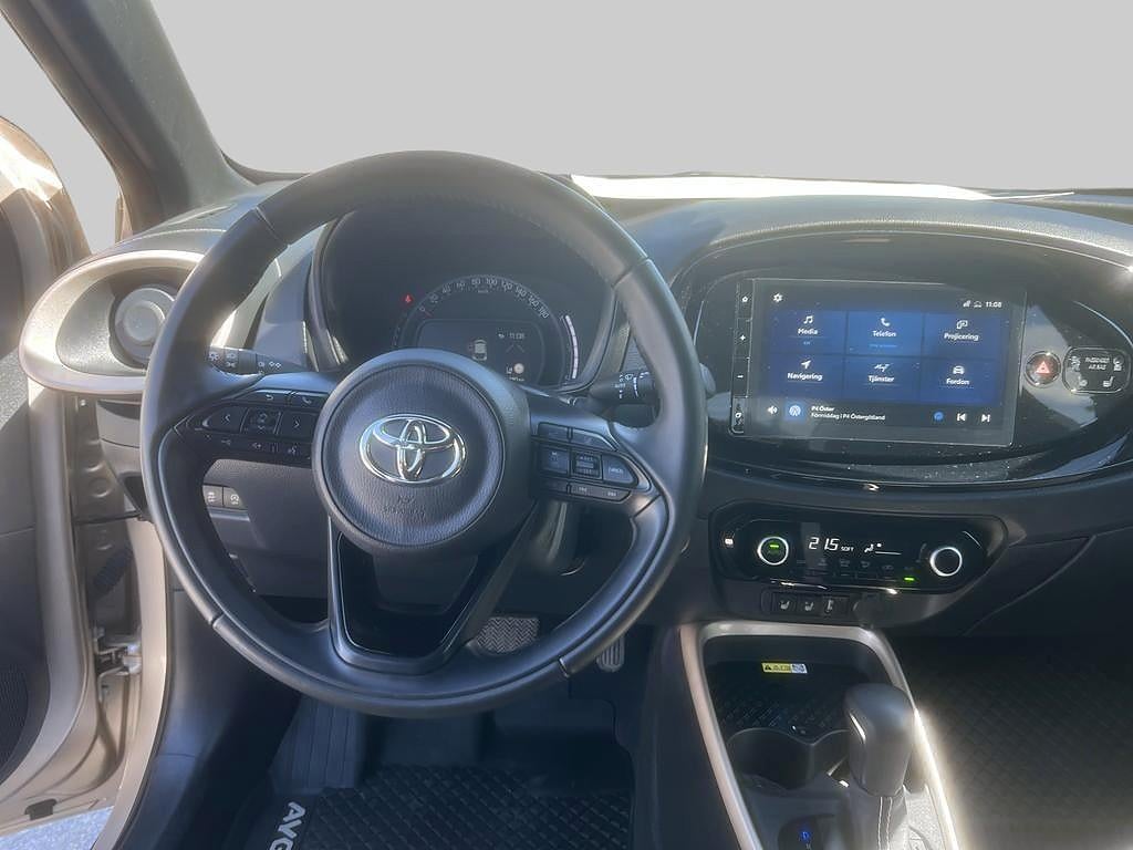 Toyota Aygo X 2022 - miniatyr 9
