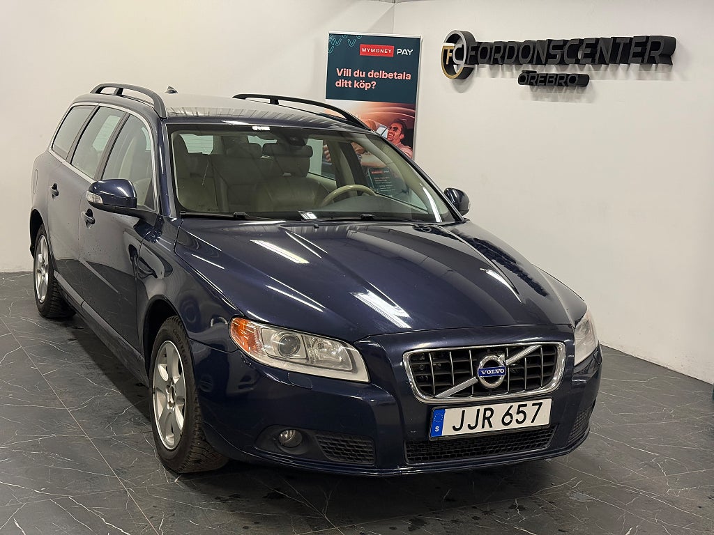 Volvo V70 2.4D Geartronic Momentum Automat Drag D-Värmare
