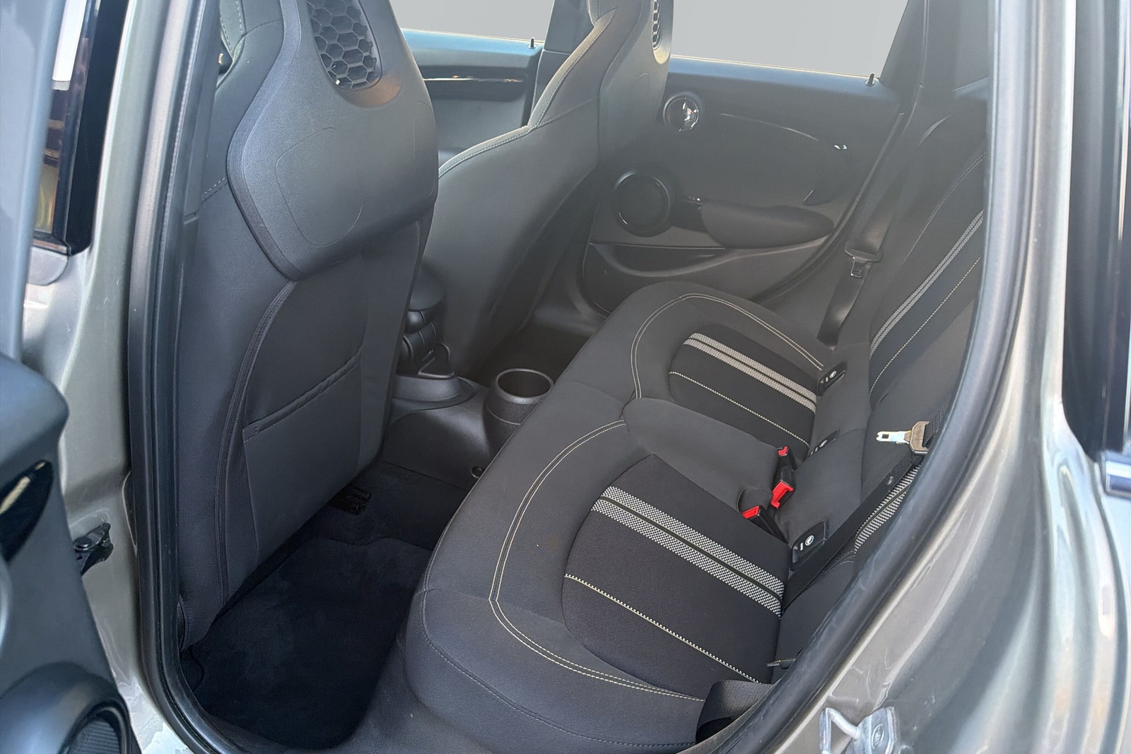 MINI Cooper S 5-dörrars DCT John Works Excitement Comfortacc 2020 - miniatyr 10