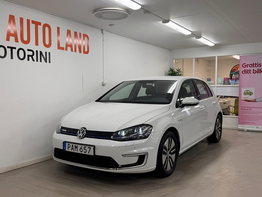 Volkswagen E-Golf 115hk 2017 / Backkamera / NAVI / 1 ÄGARE