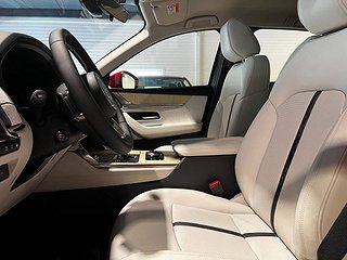 SUV Mazda CX-60 11 av 26