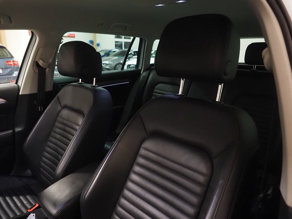 Volkswagen Passat Alltrack TDI 190hk 4M DSG |Drag|D-värm| 2019
