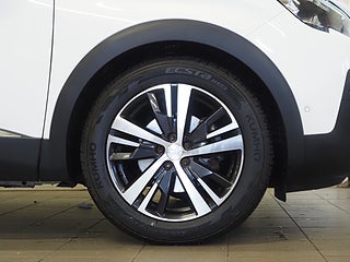 SUV Peugeot 3008 8 av 20