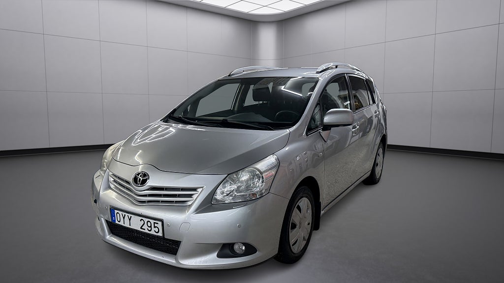 Toyota Verso 2.0 D-4D Euro 5 (7-sits) (motorvärmare) (2 ÄGARE)