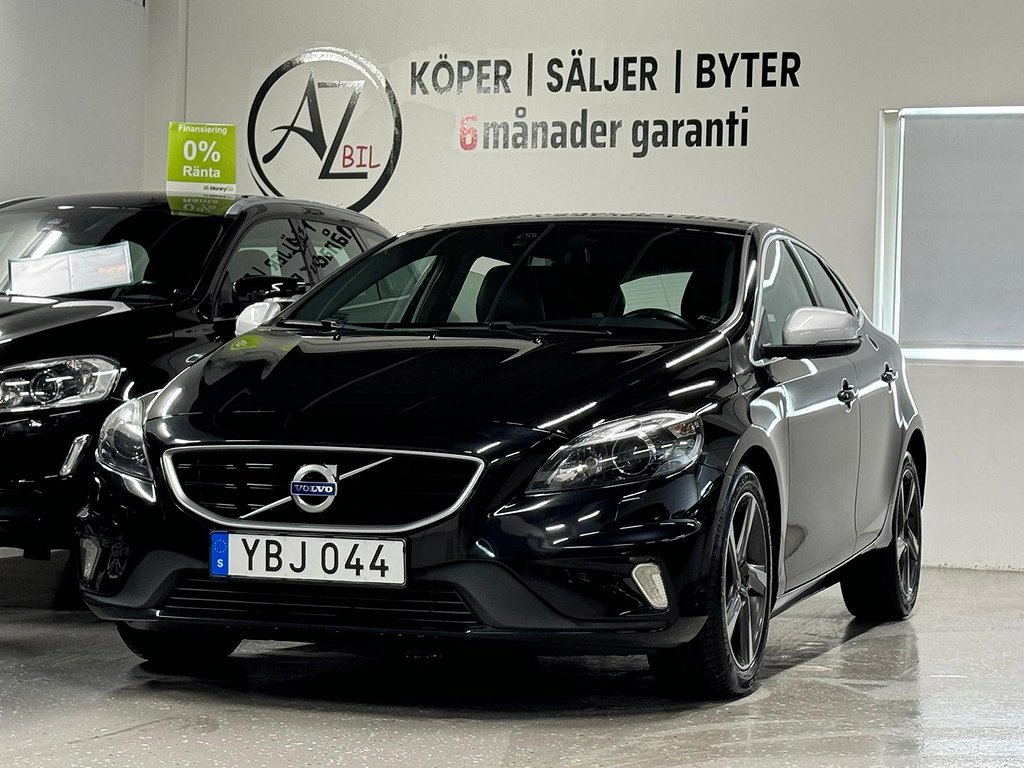 Volvo V40 T3 Geartronic Momentum, R-Design Euro 6