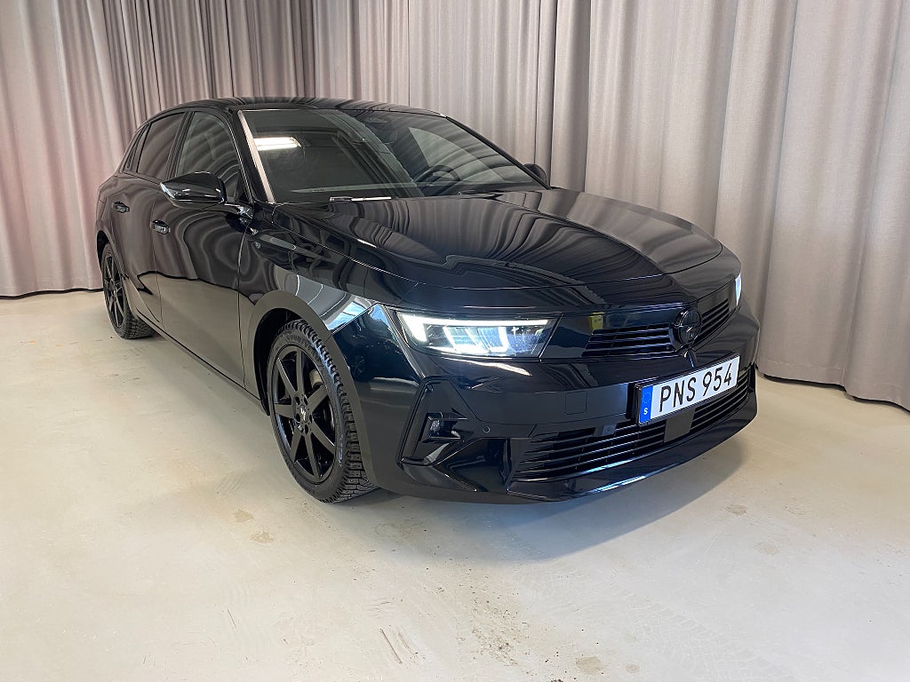 Opel Astra GS Line Plus 130hk Automat. Panoramakamera, Rattvärme