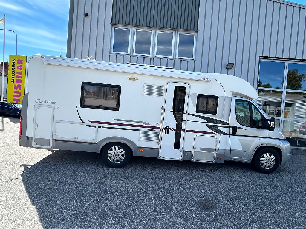Adria CORAL S 670 SLT 3,0L, 160 HK, 2xAC, SOLCELL, AUTOMAT