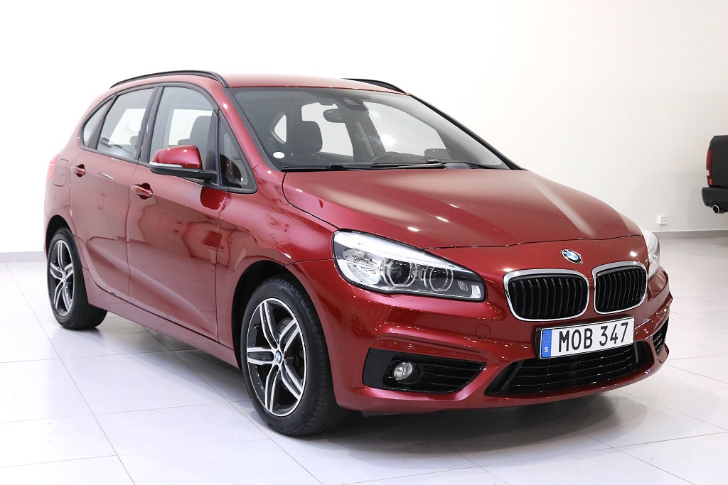 BMW 218 i Active Tourer Sport line / Drag / Head-up / Keyless 
