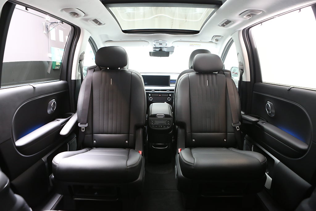 Hyundai IONIQ 9 6-sits AWD 110kWh Performance Calligraphy - fd. demobil 2025