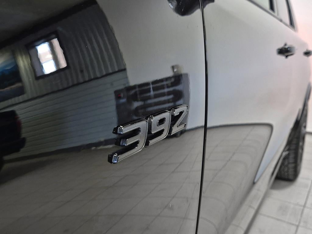 Dodge Durango SRT 392 6.4L V8 HEMI 481 hk AWD TorqueFlite 6-sits