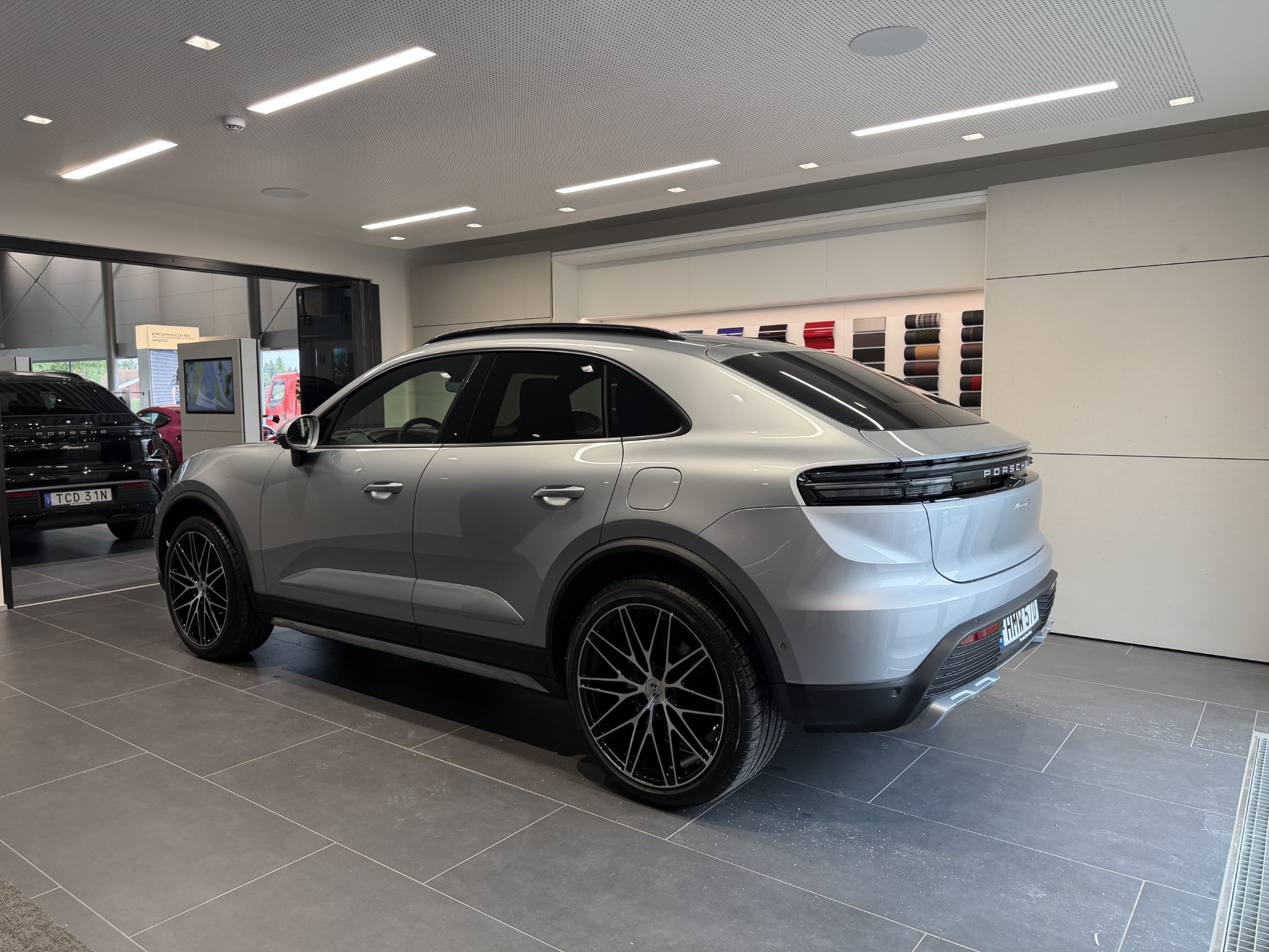 Porsche Macan 4 2026, kuva 6/48