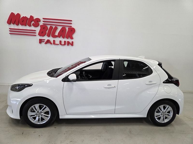 Toyota Yaris Hybrid Active Automat