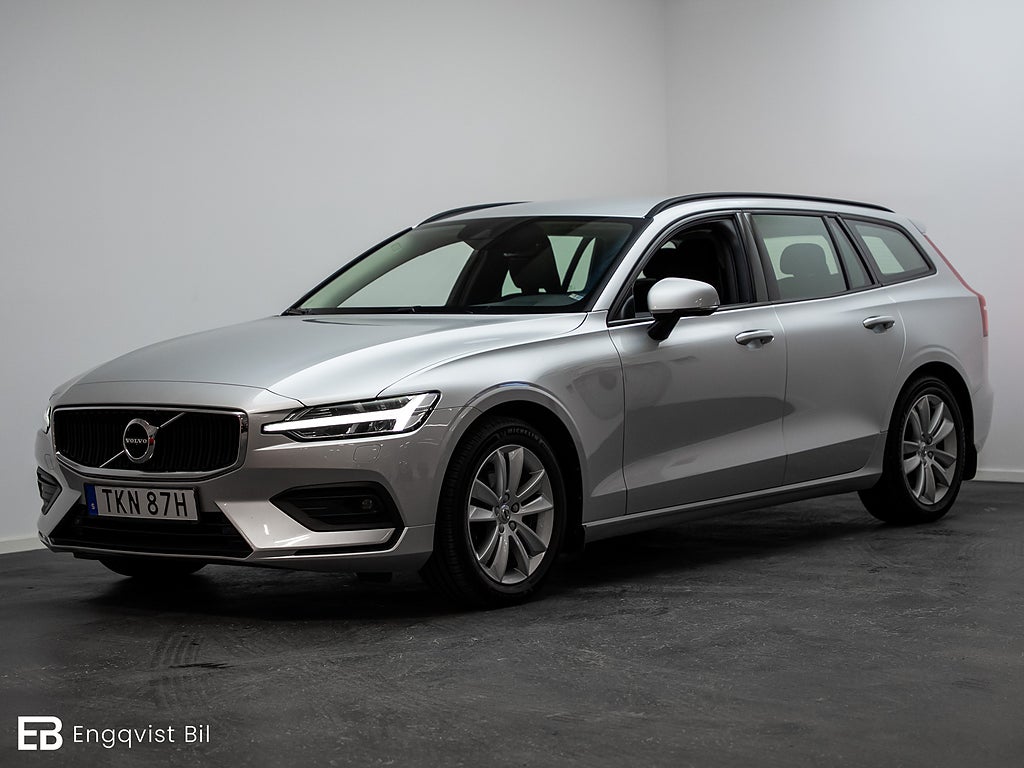 Volvo V60 D4 AWD Geartronic MOMENTUM / RATTVÄRME / NAVIGATION