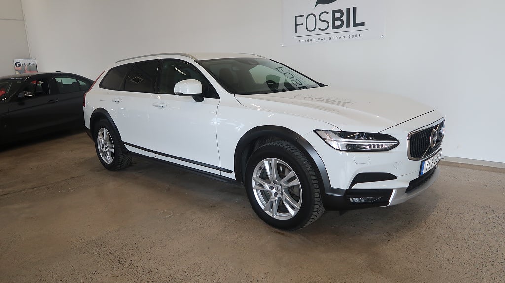 Volvo V90 Cross Country *Kampanj 2000kr CirkelK*D4 AWD Drag-Värmare-Navi-Kamera