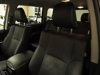 SUV Toyota Land Cruiser 18 av 27