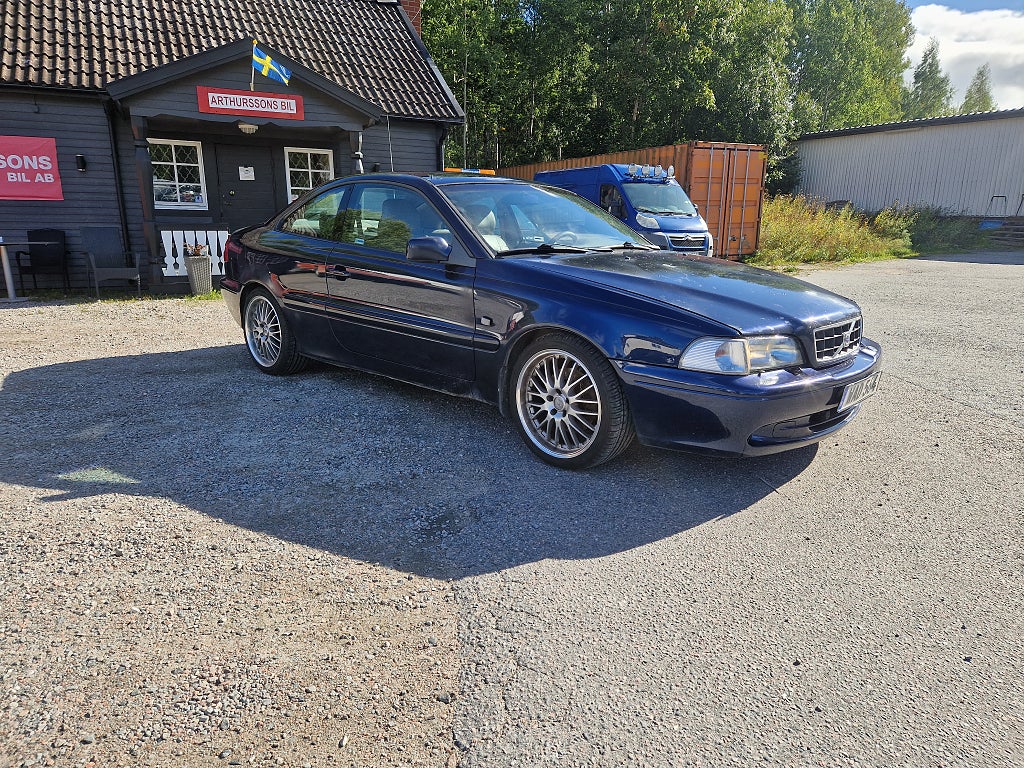 Volvo C70 T5  225Hk