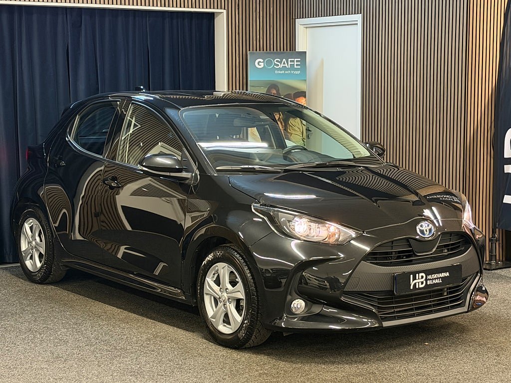 Toyota Yaris Hybrid CVT Active Euro 6