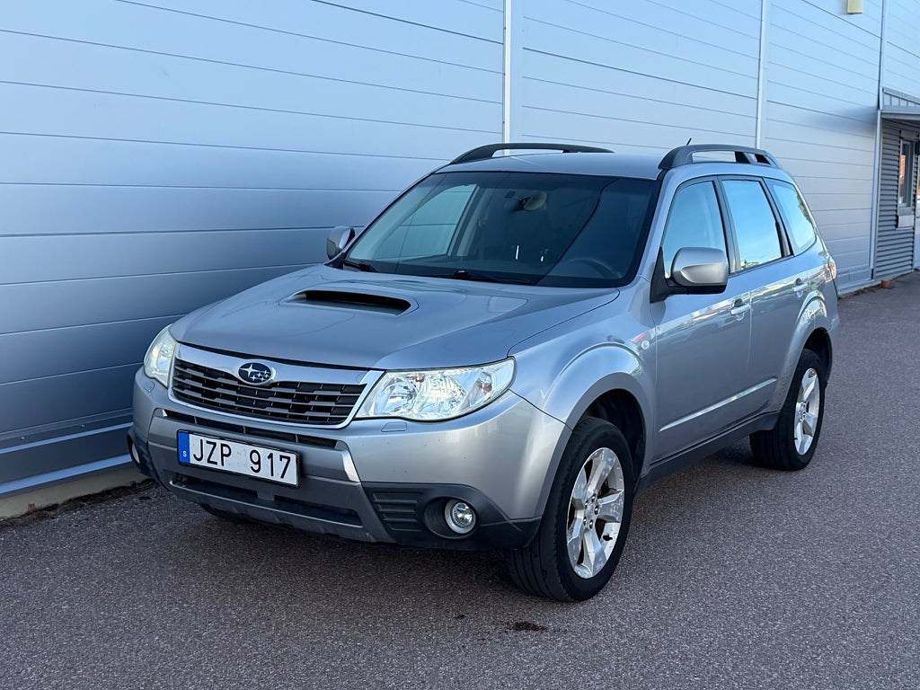 Subaru Forester 2.0 4WD Drag NYBESIKTAD