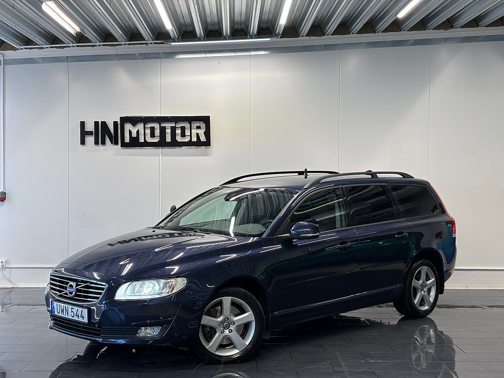 Volvo V70 D5 Geartronic |1Ägare|Värmare|DRAG|NyServ|Nivomat|