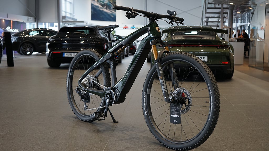 Porsche 911 Porsche eBike Cross Preformance EXC CXX Oak Green Neo