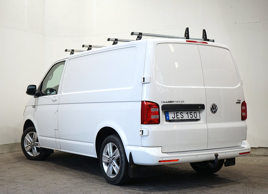 Volkswagen Transporter T28 2.0 TDI 4Motion Automat Värmare Pluspaket 180hk