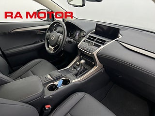 SUV Lexus NX 11 av 27