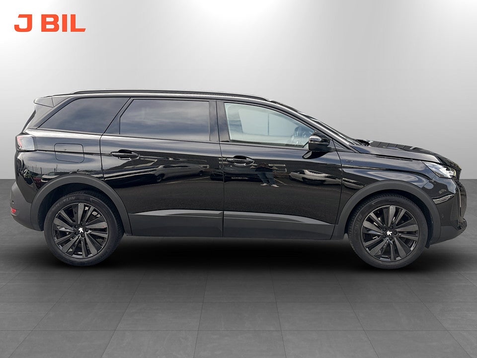 Bild på Peugeot 5008 GT+ 1.2 PT 130hk Aut 7-SITS B-KAMERA CARPLAY
