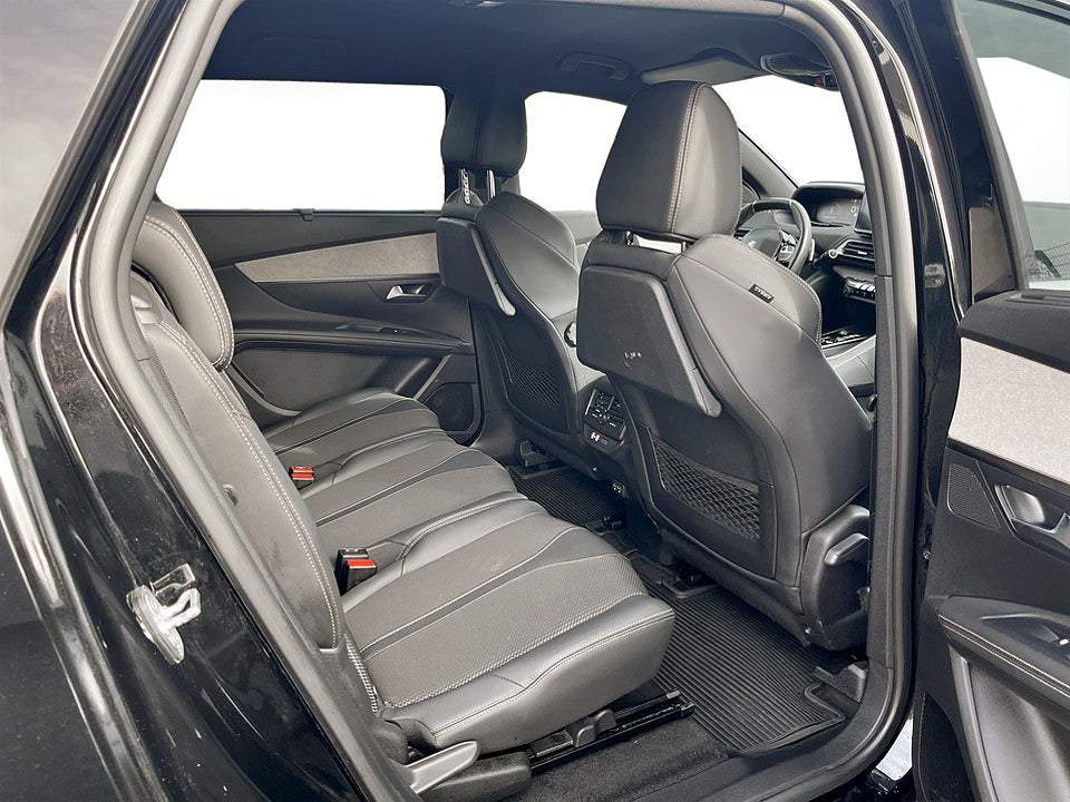 Bild på Peugeot 5008 GT 1.2 PT 130hk Aut 7-SITS B-KAMERA 