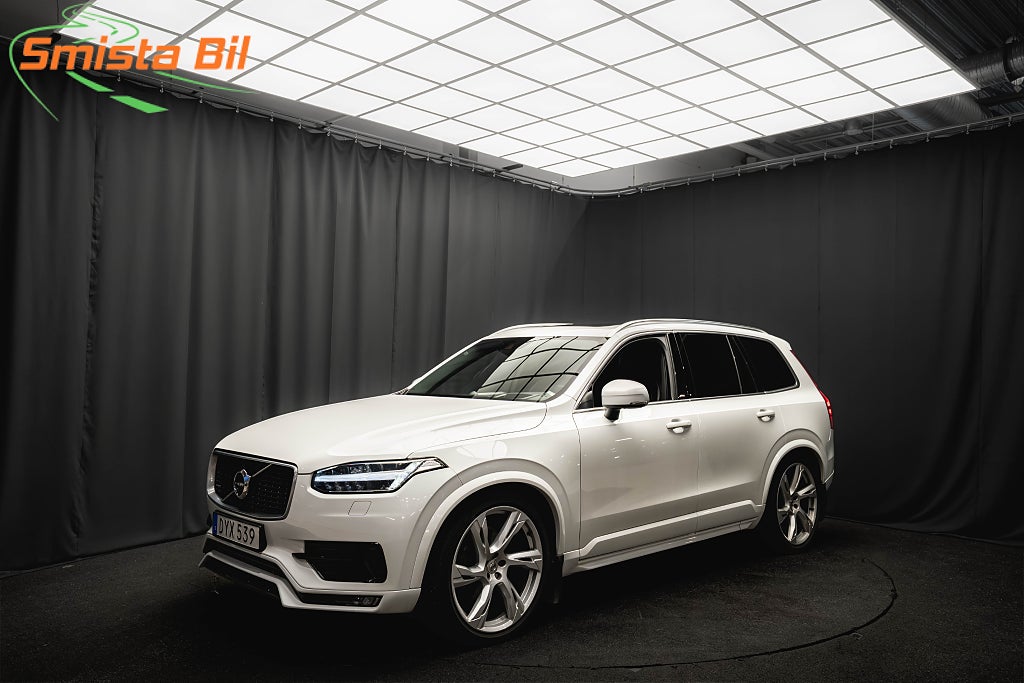 Volvo XC90 D5 AWD R-Design 7-SITS PANO LUFTFJ B&W DRAG HUD 360