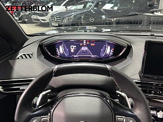 SUV Peugeot 3008 11 av 18