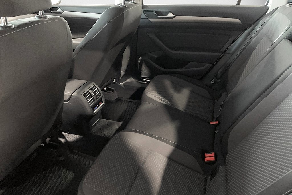 Volkswagen Passat 1.6 TDI | D-Värmare | Drag | 2018