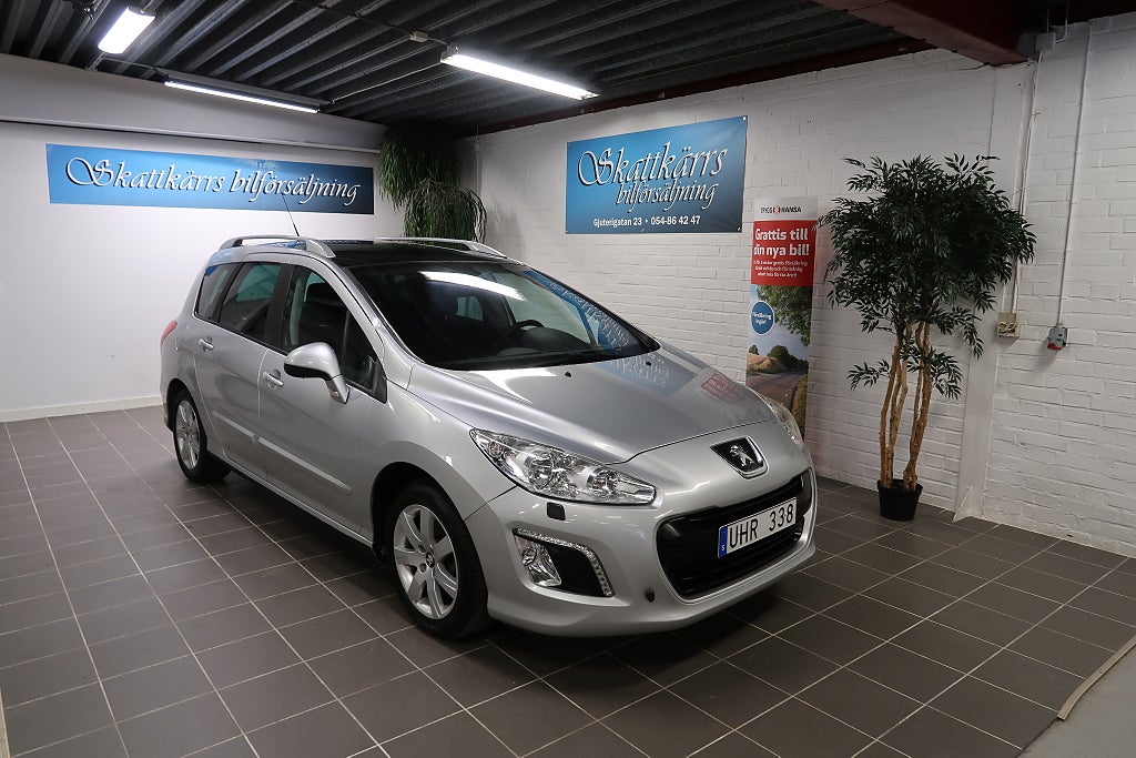 Peugeot 308 sw 1.6 e-HDi Nybesiktad kamrem bytt