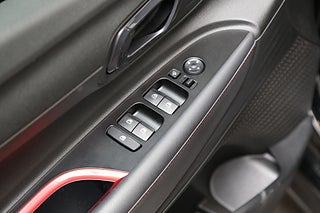 Halvkombi Hyundai i20 19 av 22