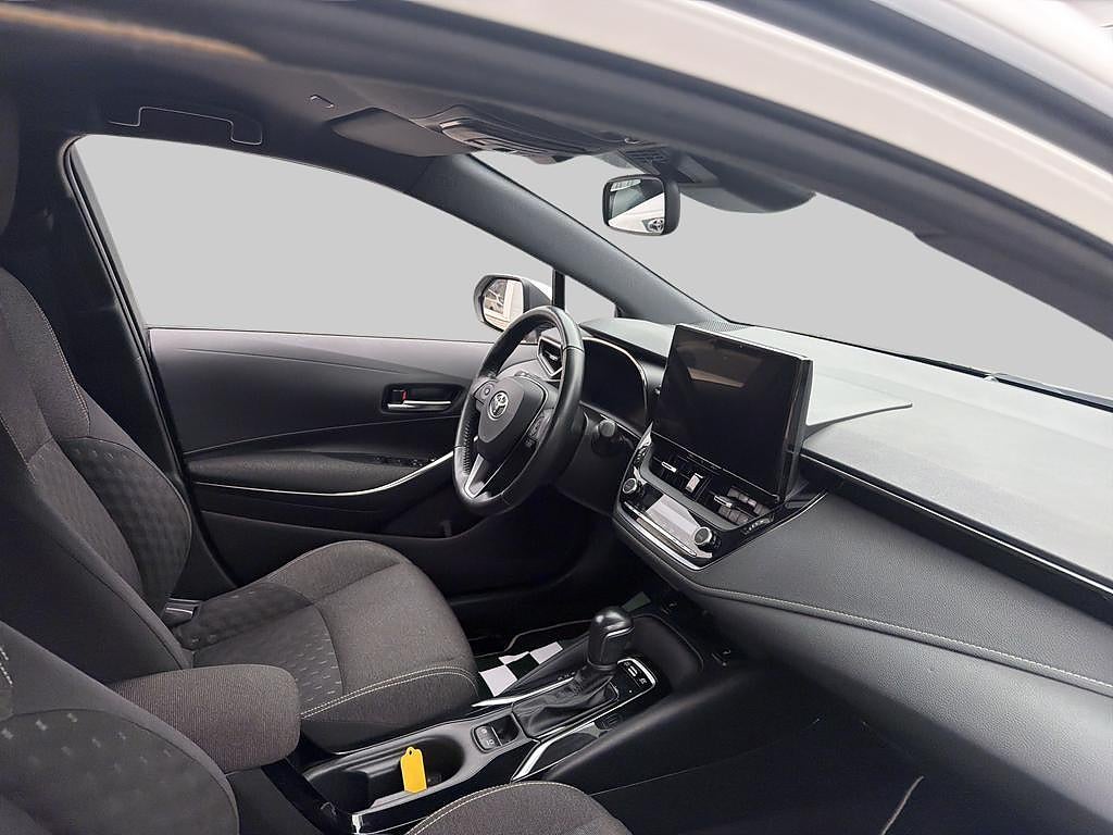 Toyota Corolla 2023 - miniatyr 7