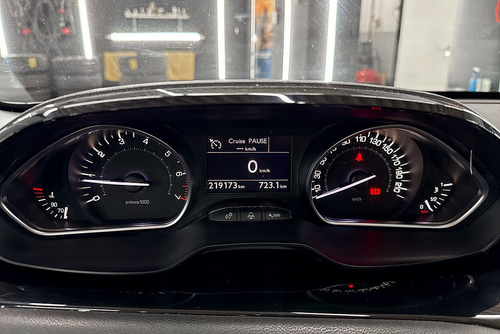 Peugeot 208 2013