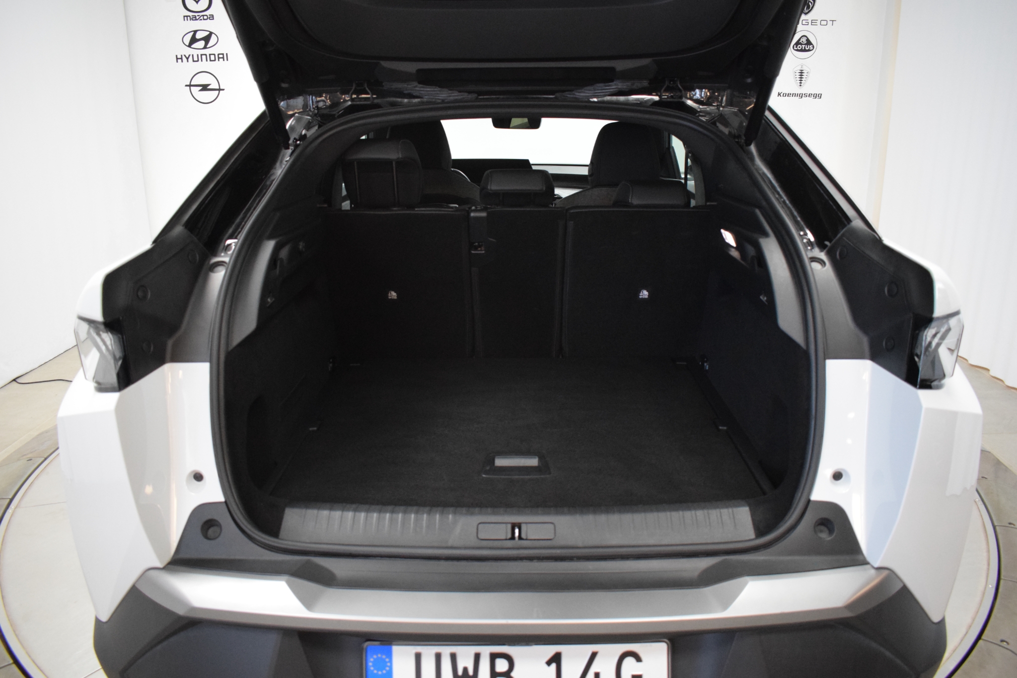 Peugeot 3008 2025, photo 7/10