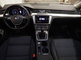 Kombi Volkswagen Passat 13 av 21