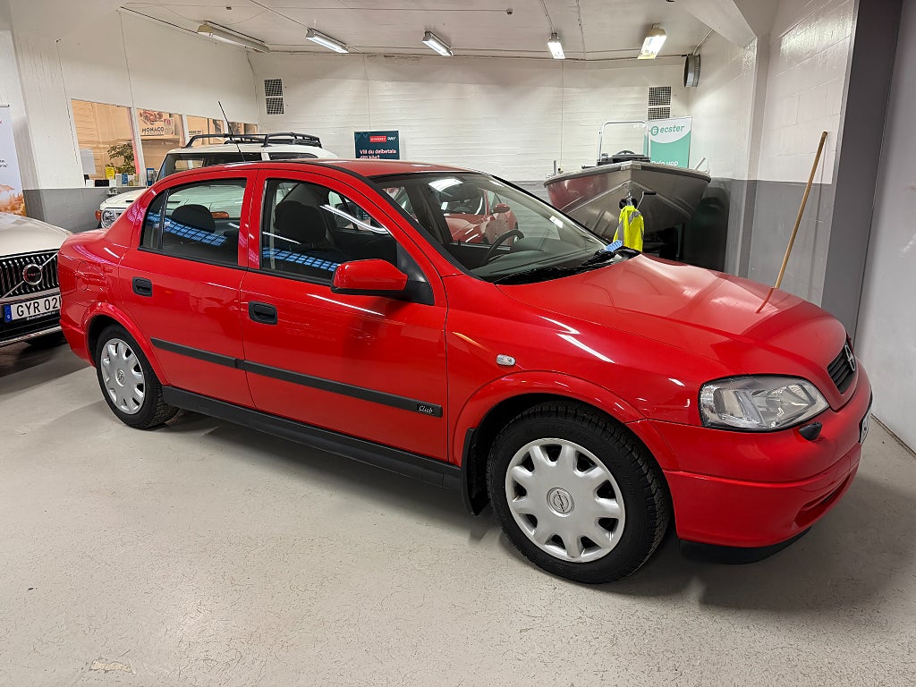Opel Astra  1.6i 1 Ägare Toppskick Nybytt k-rem 11482mil